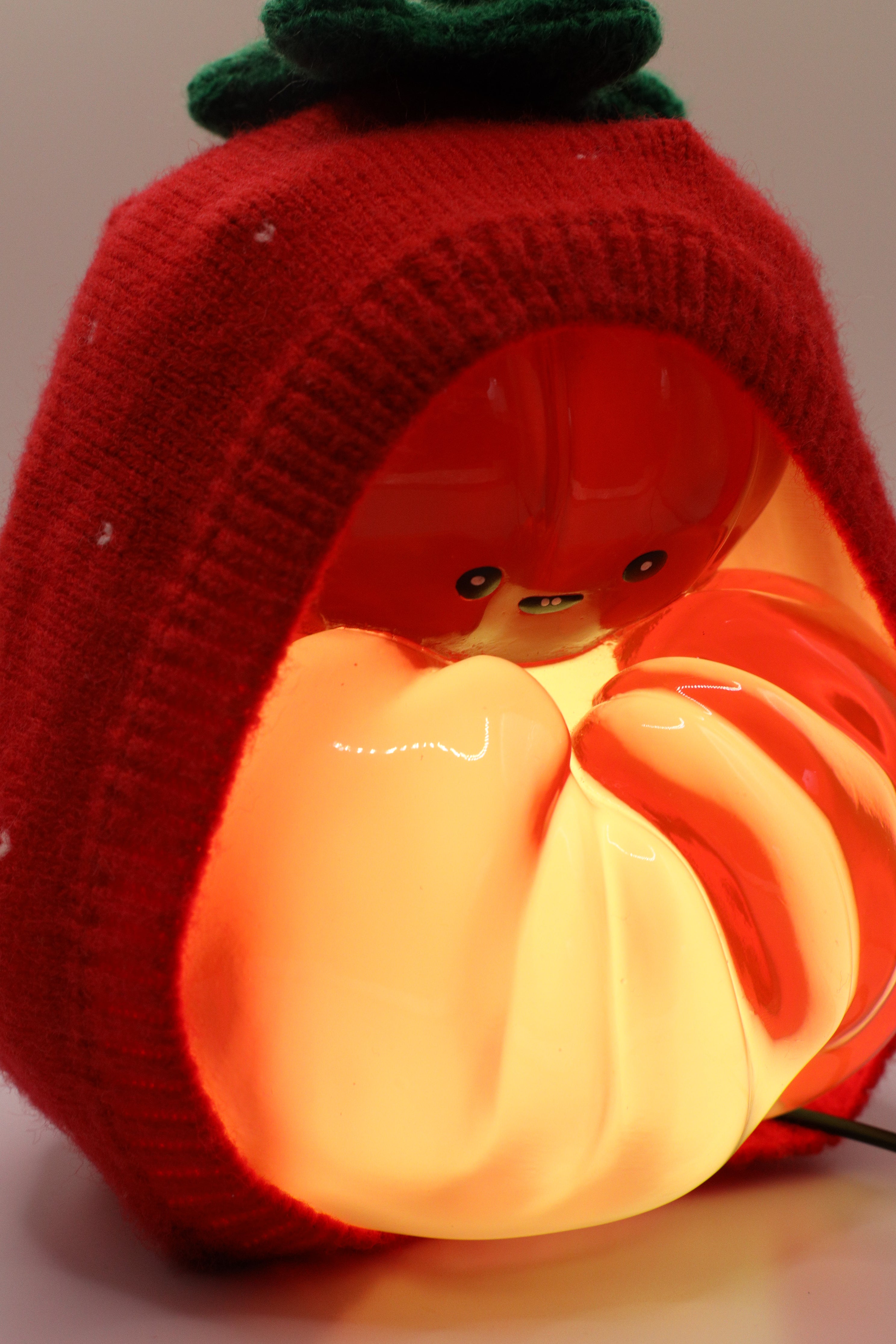 Susie "Strawb" | Lamp